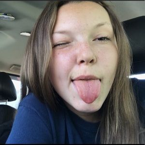 Meet your Posher, Keeli